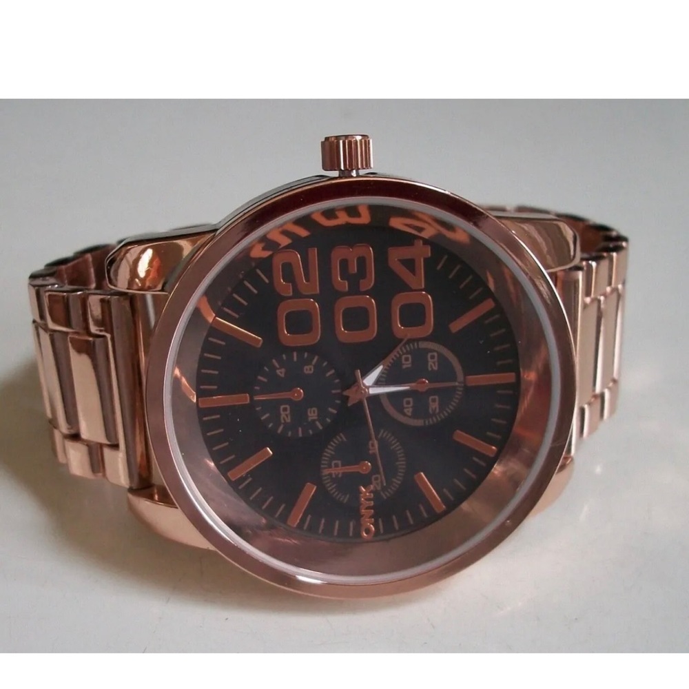 Men's Rose Gold Finish Black Dial Fashion Casual Hip Hop Watch